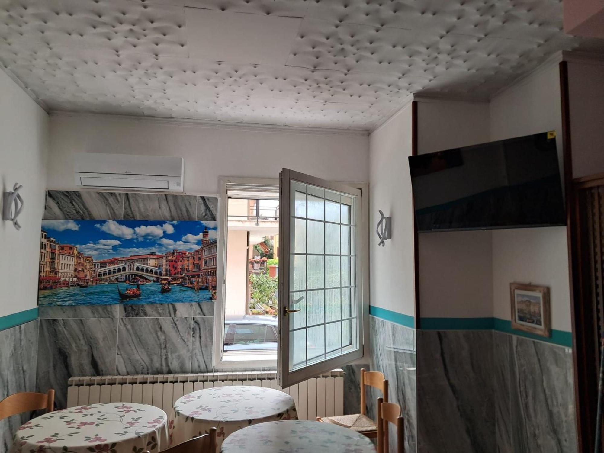 Hotel Tito 2 Mestre Luaran gambar